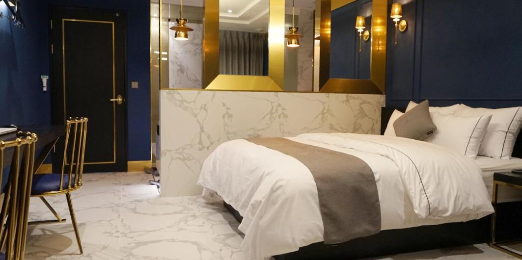 Astro Hotel Yongin Exterior photo